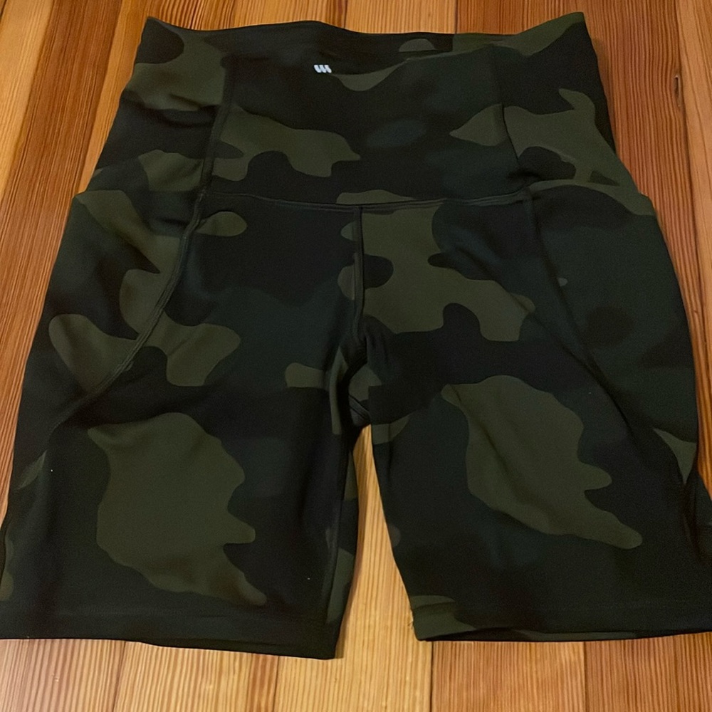 Camo biker shorts